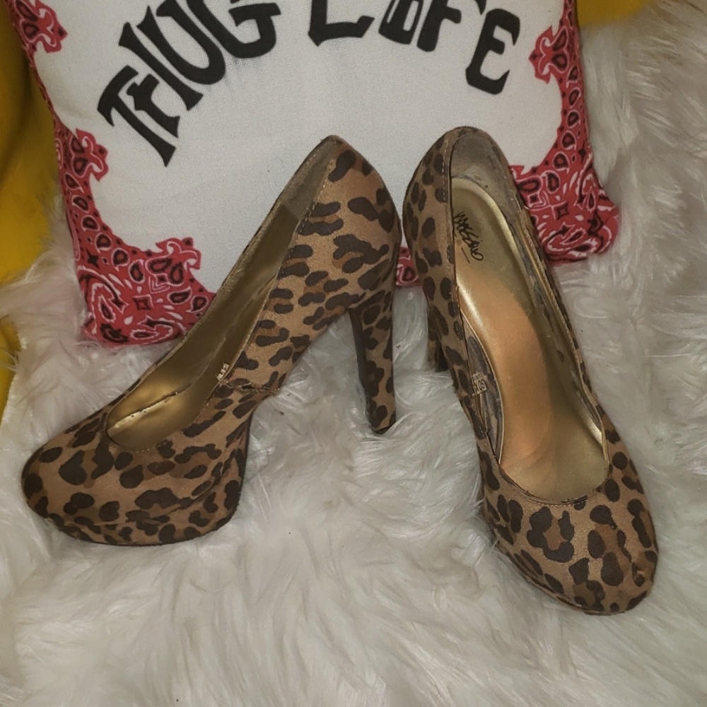 Mossimo Leopard Print Heels